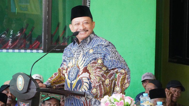 Survei PolMark, Elektabilitas Karna Suswandi-Nyai Khoi Unggul Jauh di Pilkada Situbondo