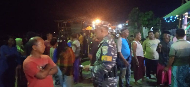 Perahu Bocor dan Tenggelam, 11 Nelayan Situbondo Selamat