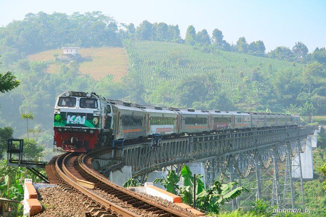 KA Pandalungan Terlambat 10,5 Jam Tiba di Jember, Molor 5 Jam Berangkat ke Jakarta