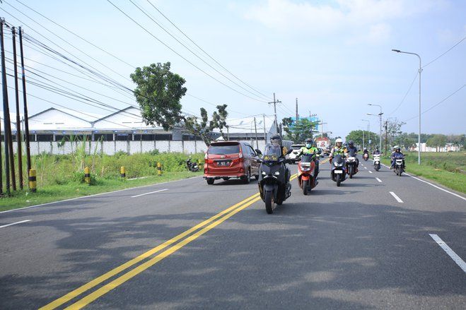 Patroli dengan Motor, Kapolres Madiun Awasi Arus Balik Lebaran Lebih Ketat