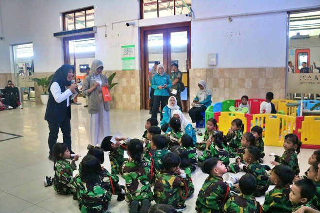 Kenalkan Kereta Sejak Dini, KAI Madiun Buka Program Edukasi bagi TK dan RA