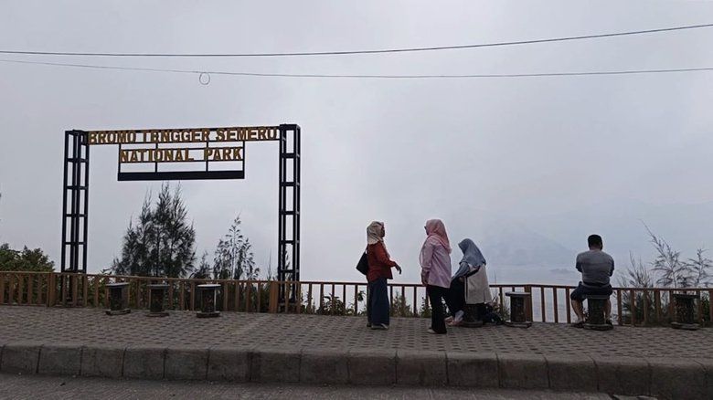 Hampir 2 Pekan Tutup Akibat Karhutla, Wisata Bromo Kembali Dibuka