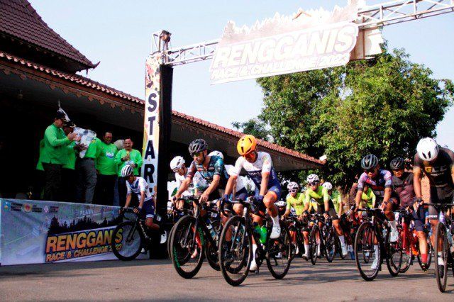 Bupati Situbondo Lepas Ratusan Pembalap Rengganis Race and Challenge 2023