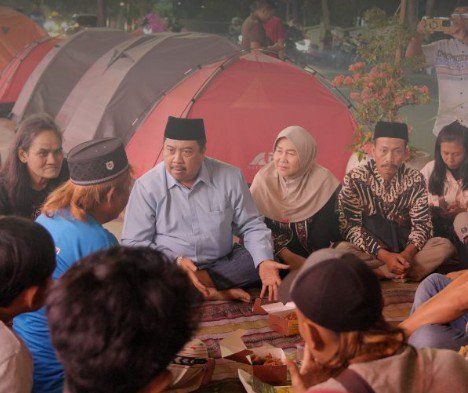 Kemah di Depan Pemkab Jombang, FRMJ Akhirnya Ditemui Bupati Warsubi
