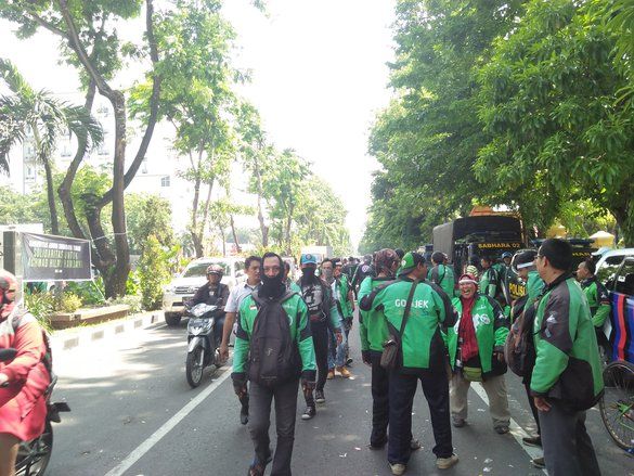 Pengemudi Ojol Desak Hakim Bebaskan Hilmi