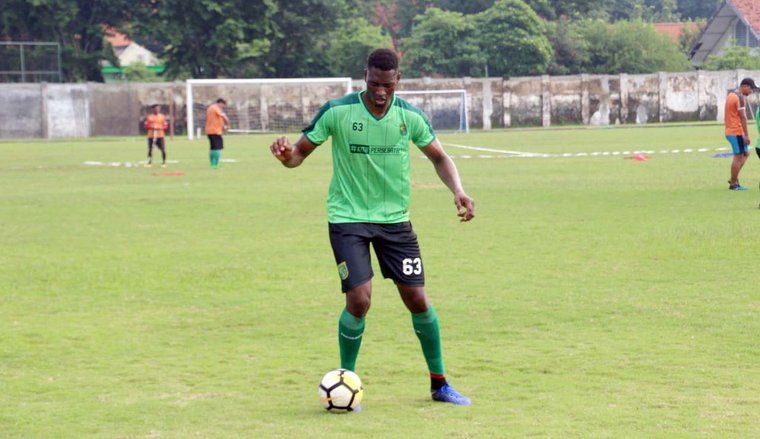 Persebaya Diuntungkan Disahkannya Tiga Pemain Asing