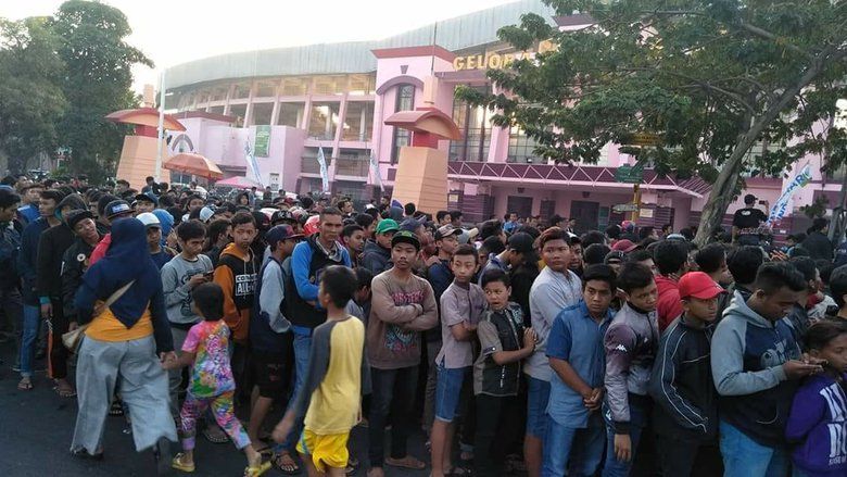 Semifinal Piala AFF U-19 Lawan Malaysia, Antrian Tiket Terjadi Sejak Pagi