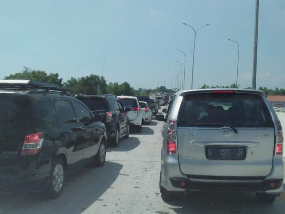 Arus Balik Mulai Macetkan Jalur Lintas Selatan Probolinggo