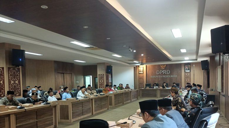 Kemenag bersama Guru Madin dan TPQ di Probolinggo Desak Perda Madin