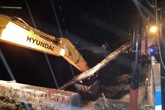 Banjir Desa Alas Malang Banyuwangi Surut, Alat Berat Dikerahkan