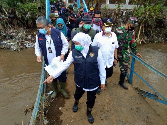 <em>Bronjong</em> Penahan Tanggul Jebol di Sungai Kedunggaleng Probolinggo Segera Dipasang