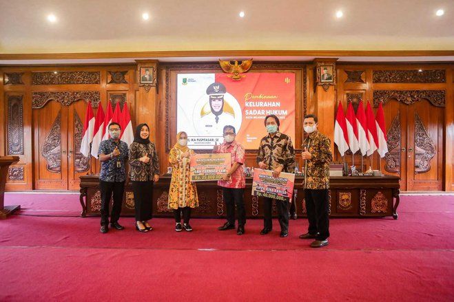 Pemkot Mojokerto Kucurkan Bantuan Sebsar Rp 65 Juta untuk Bantuan Masyarakat Miskin