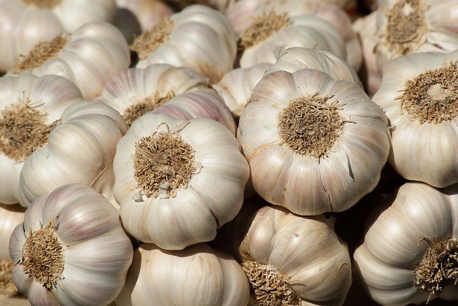 Redam Kenaikan Harga Bawang Putih, Jatim Gelar Operasi Pasar