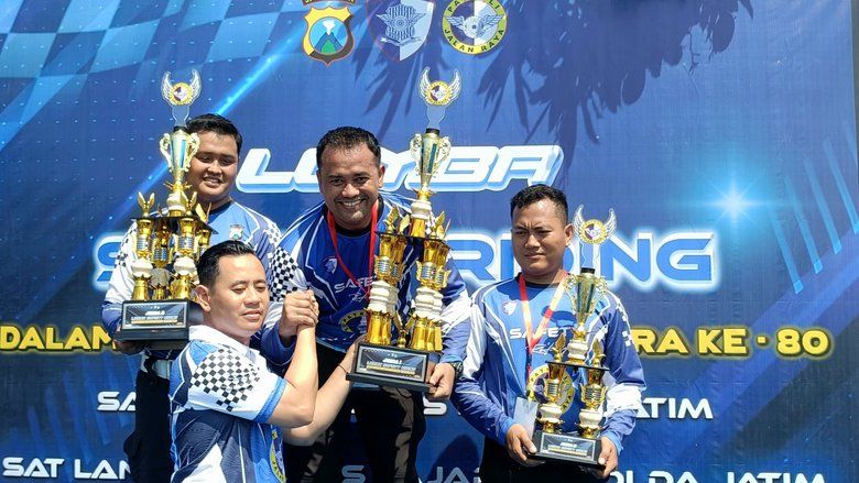 Aiptu Bambang Antar Satlantas Polres Gresik Juara 1 Safety Riding Jatim