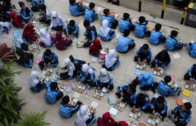 Putusan MK Pisahkan Anggaran MBG, Pendidikan Jatim Disorot