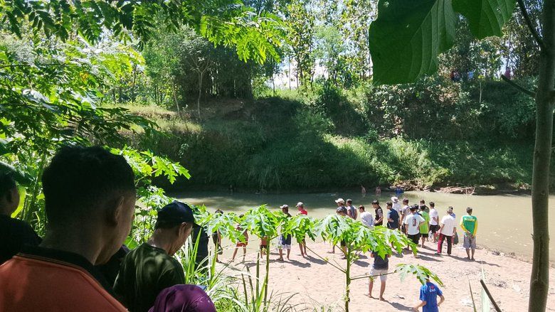 Empat Bocah Tenggelam di Sungai Ponorogo, Satu Meninggal Dunia