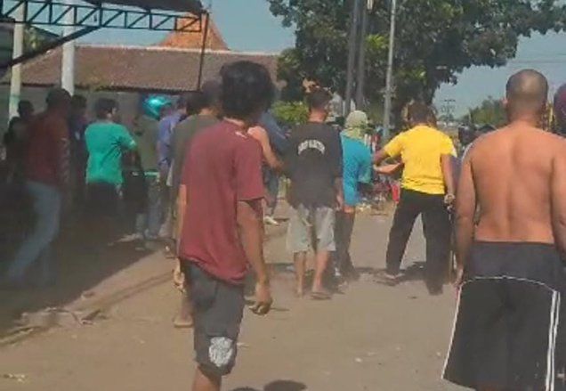 Ketahuan Curi Motor, Pencuri Asal Pasuran Lempar Bondet Hingga Korban Terluka