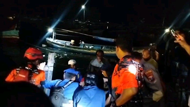 ‎Diduga Depresi Usai Perceraian, Pemuda di Probolinggo Lompat ke Laut Mayangan