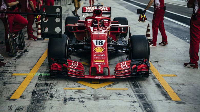 Vettel Akui Mulai Tertekan dengan Penampilan Leclerc
