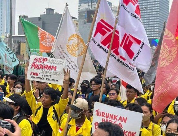 BEM UI Minta MBG Dihentikan, Apa Dasar Tuntutannya?