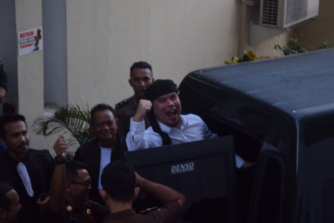 Usai Sidang Tuntutan, Ahmad Dhani Teriak Prabowo Menang