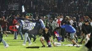 Rusuh Usai Pertandingan Arema FC vs Persebaya Dikabarkan Telan Korban Jiwa