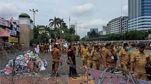 Kades Tuntut Masa Jabatan Diperpanjang, Begini Tanggapan Pakar Hukum Tata Negara Unair