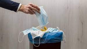 Masker Boleh Dilepas di Ruang Terbuka, Asalkan …….