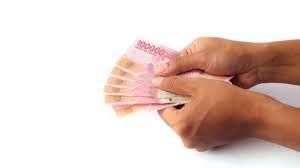 Perangi Rentenir, OJK Dorong Pembentukan TPAKD