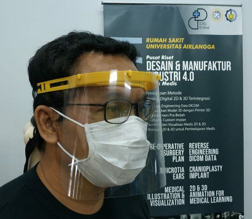 ITS Produksi Face Shield Mask untuk Atasi Kelangkaan APD Medis 