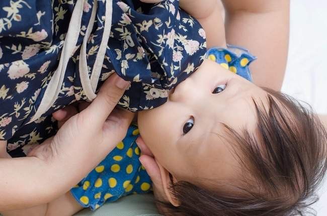 Perhatikan, Fakta Penting tentang Puasa Bagi Ibu Menyusui