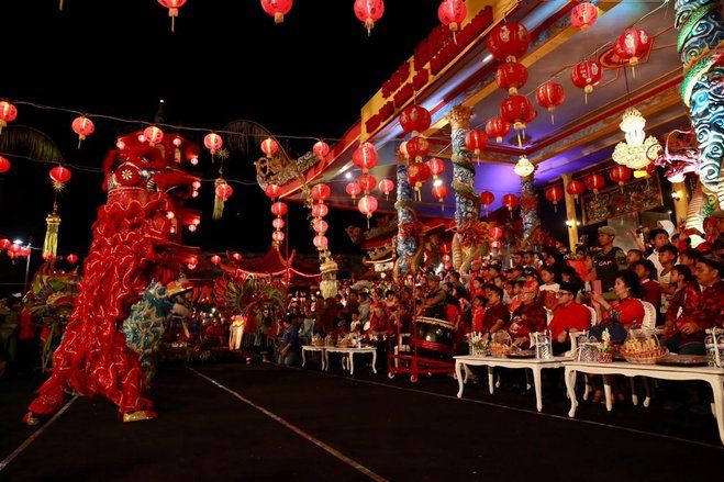 Festival Imlek Suguhkan Ribuan Porsi Lontong Cap Go Meh