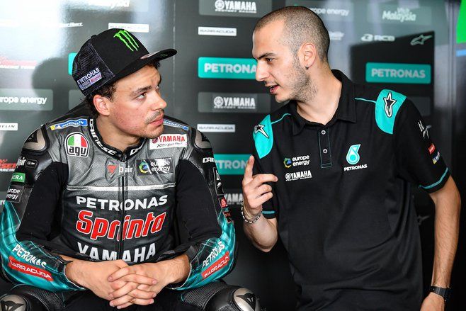 Dua Pebalap Yamaha Abaikan Insiden di Lap Terakhir