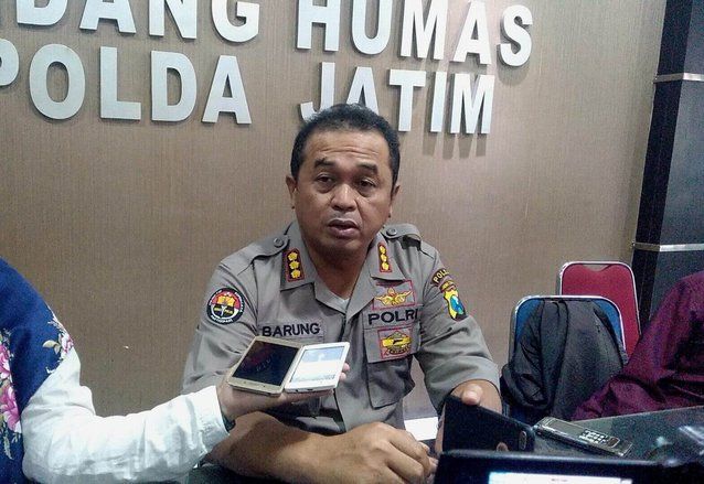 Polisi Pulangkan 54 Pembawa Bom Molotov dan Celurit