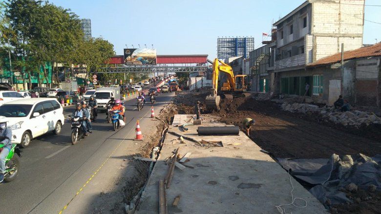 Pengerjaan Frontage Wonokromo Masih 19 Persen