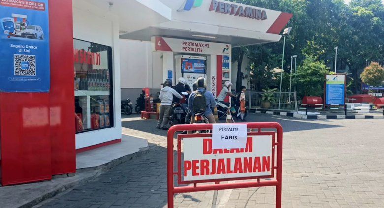 Pertalite Kosong, Warga Gresik Terpaksa Beralih ke Pertamax yang Lebih Mahal