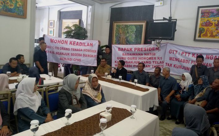 1.178 Guru dan Honorer Pemkab Nganjuk Ajukan PK di PTUN