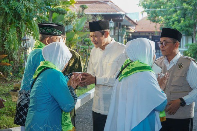 Jamaah Haji Lamongan Naik Hampir Seribu Orang, Pak Yes: Bukti Kesejahteraan Warga