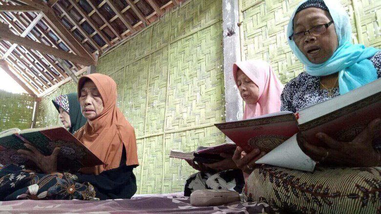 Menyambut Usia Senja di Pondok Ramadan Khusus Janda