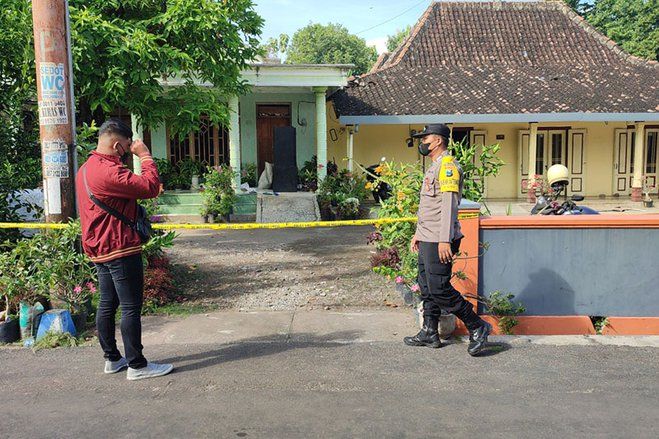 Rakit Petasan, Satu Orang di Ponorogo Terluka