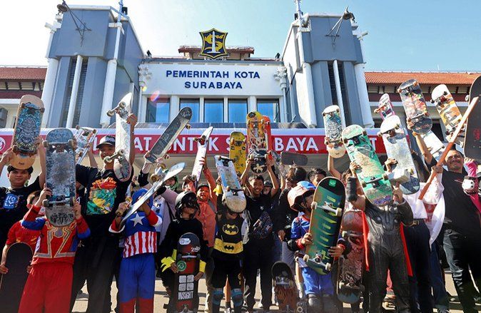 Ratusan Skater dari Seluruh Wilayah Provinsi Jatim Rayakan Hari Skateboard Sedunia