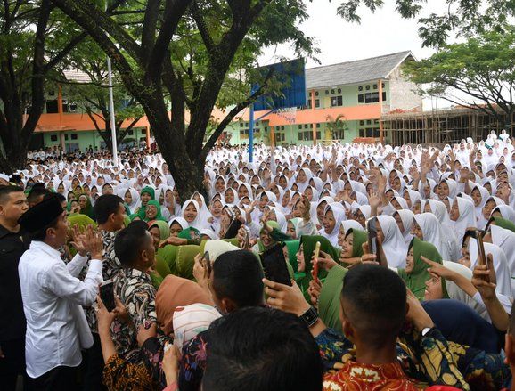 Ingatkan Ancaman Perpecahan, Jokowi Cerita Curhat Ibu Negara Afghanistan