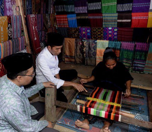 Presiden Jokowi Kagumi Keunikan Dusun Sade Lambok