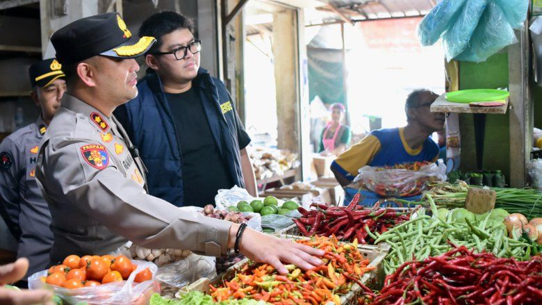 Harga Cabai Tembus Rp90 Ribu Jelang Lebaran, Polres Gresik Pastikan Stok Aman
