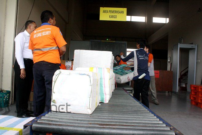 Naiknya Tarif Kargo Udara Pukul Logistik Jatim