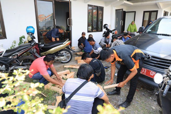 <strong>25 Pelaku Industri Kayu di Kota Probolinggo Dilatih Pengolahan Limbah Kayu</strong>
