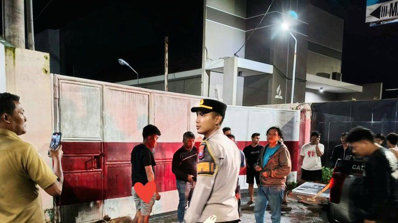Gagal Beraksi, Satu Terduga Pelaku Curanmor di Gresik Tewas Diamuk Massa
