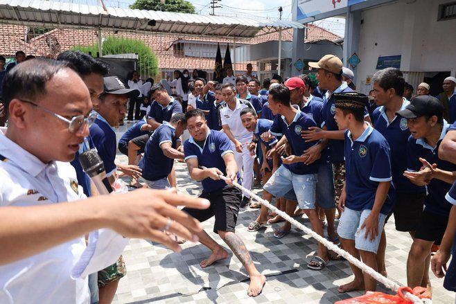 Lapas Mojokerto Gelar Lomba Tarik Tambang, Semarakkan HBP ke-62 dengan Nuansa Kebersamaan
