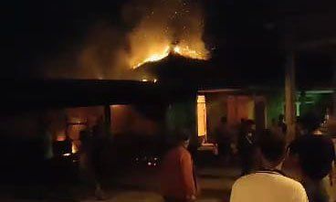 Kantor Desa Kedunggede di Mojokerto Terbakar