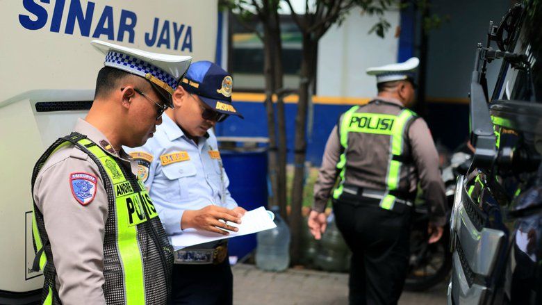 Jelang Libur Nataru 2026, Satlantas dan Dishub Perketat Ramcheck di Terminal Bunder